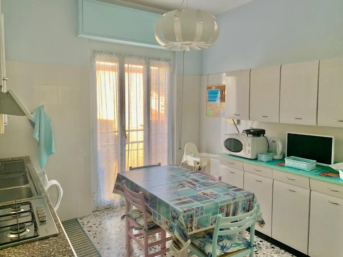 Biker'S Blue Cove Apartment Finale Ligure Italy